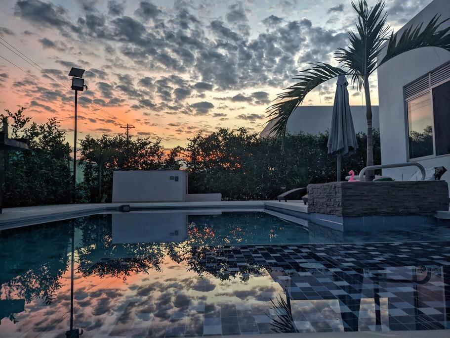 Casa Palma Roja Boutique , Piscina Privada Villa Carmen de Apicalá Exteriör bild