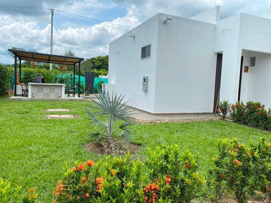 Casa Palma Roja Boutique , Piscina Privada Villa Carmen de Apicalá Exteriör bild