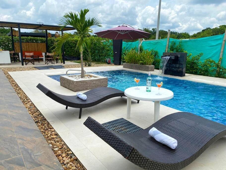 Casa Palma Roja Boutique , Piscina Privada Villa Carmen de Apicalá Exteriör bild