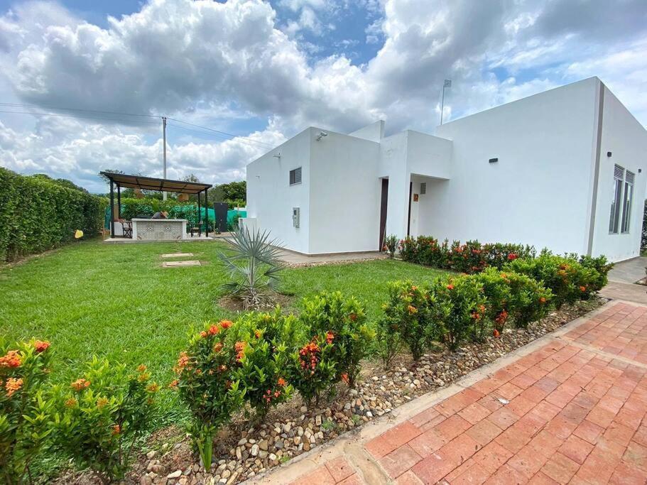 Casa Palma Roja Boutique , Piscina Privada Villa Carmen de Apicalá Exteriör bild